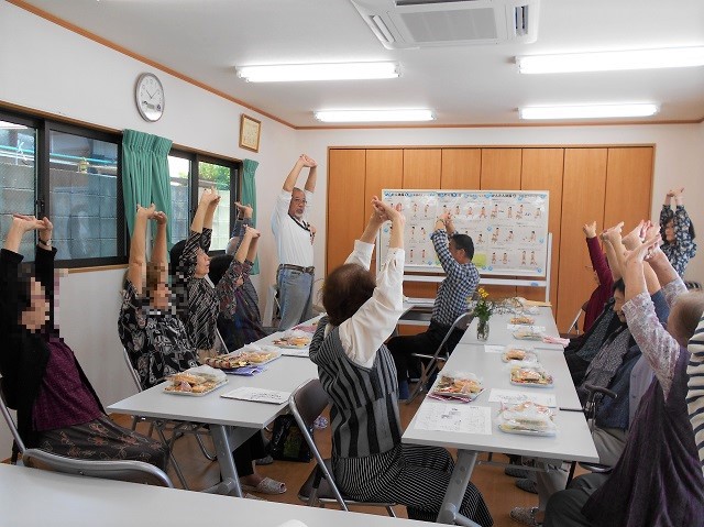 日本公衆衛生学会で事例発表~ふれあいサロンの介護予防機能について 日本公衆衛生学会で事例発表~ふれあいサロンの介護予防機能について