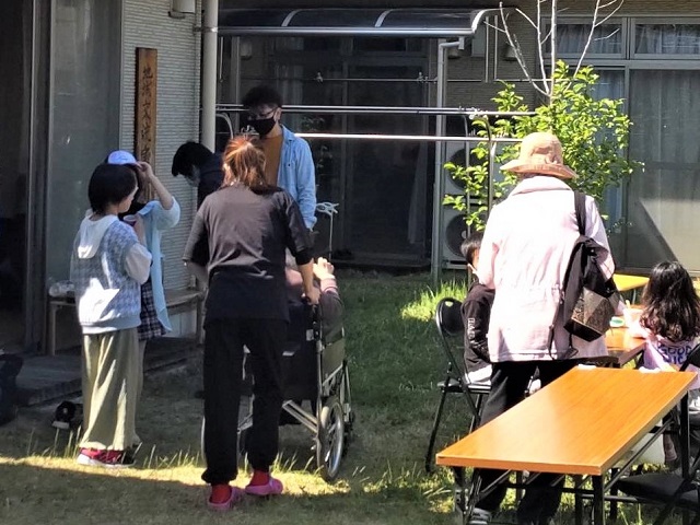 【東区】高齢者施設で「子どもの居場所」がスタート 【東区】高齢者施設で「子どもの居場所」がスタート