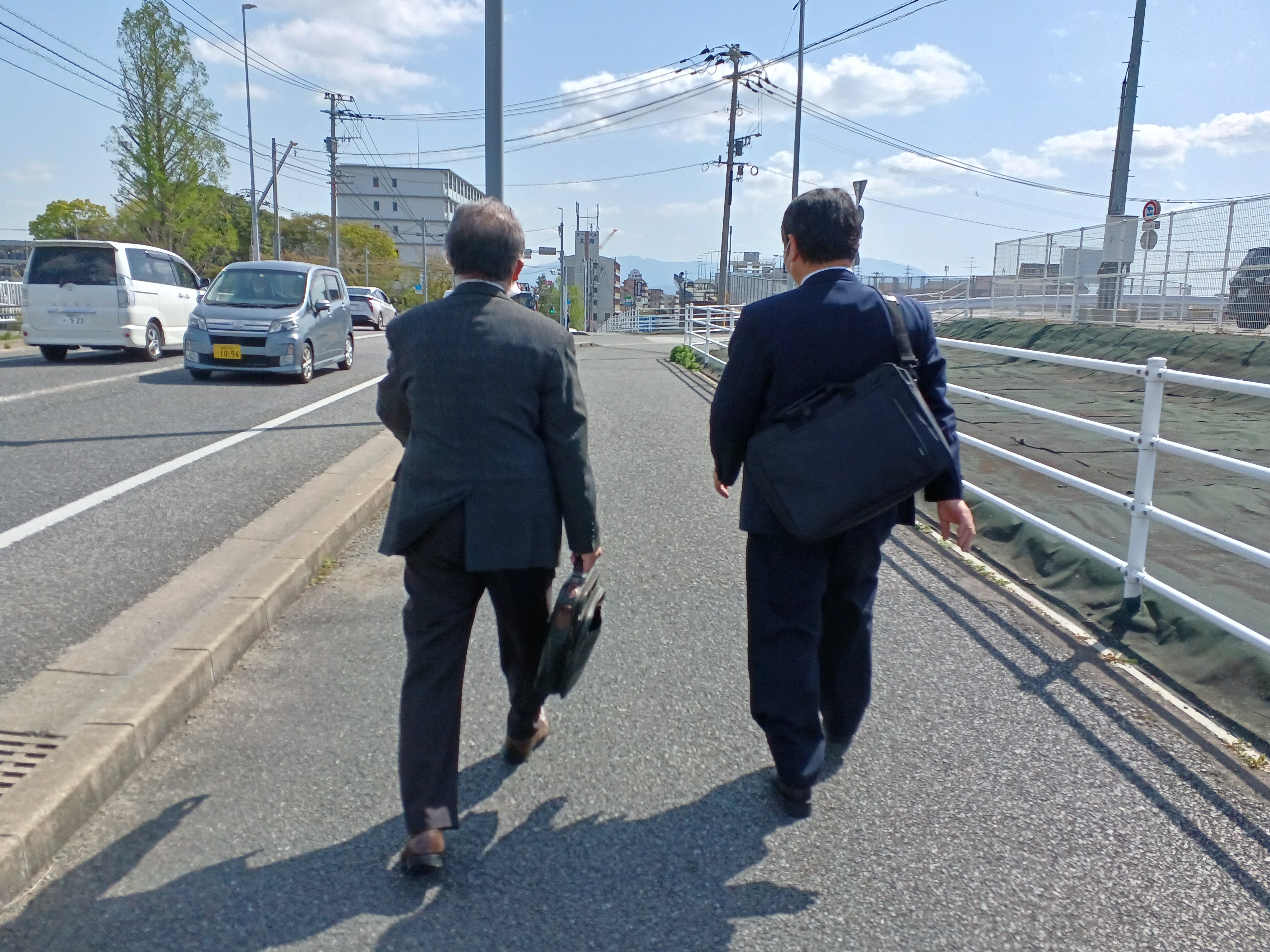 望む暮らしと社会的孤立~望む暮らしの実現に向けて~ 望む暮らしと社会的孤立~望む暮らしの実現に向けて~